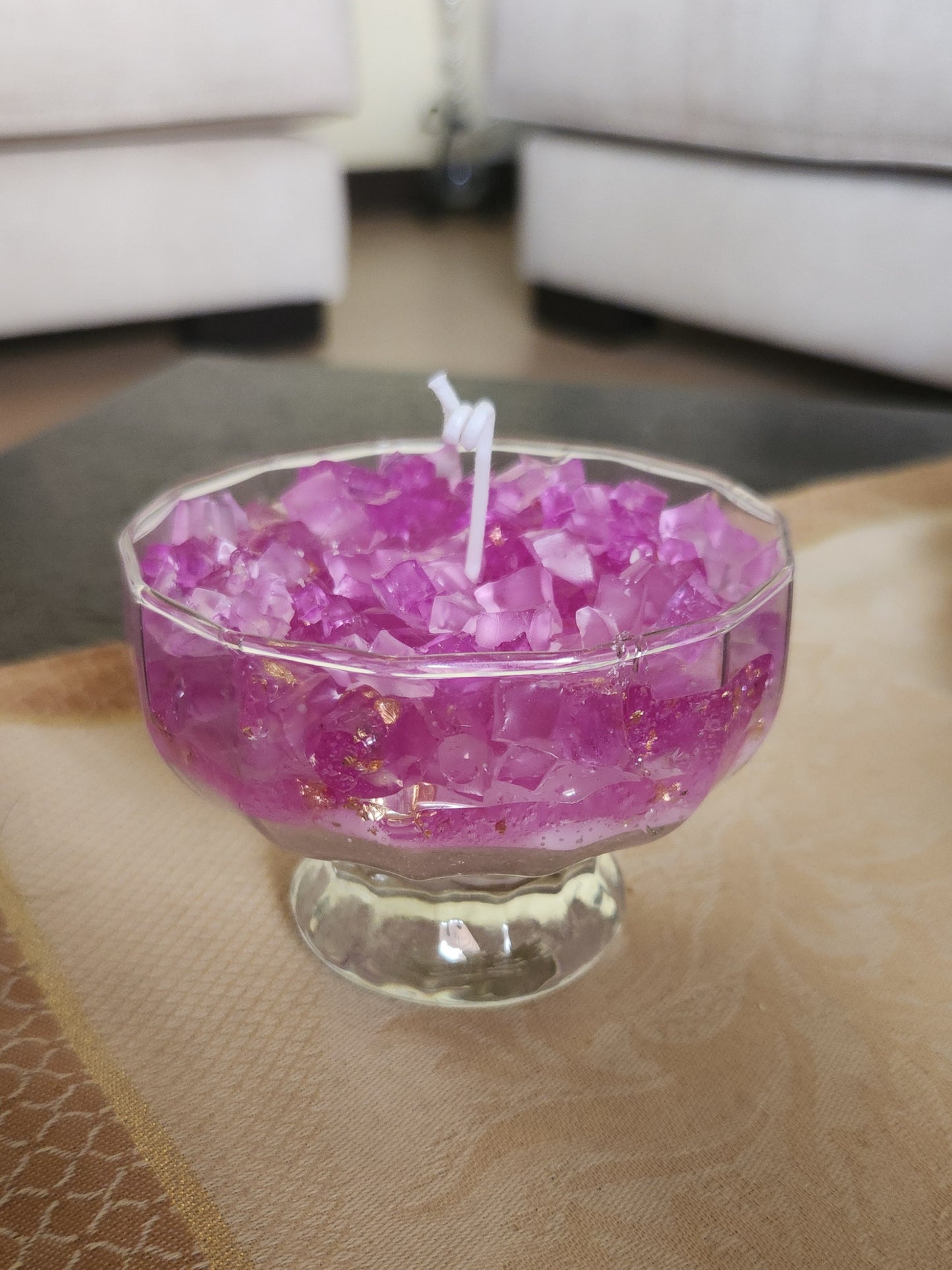 Geode in short glass candles