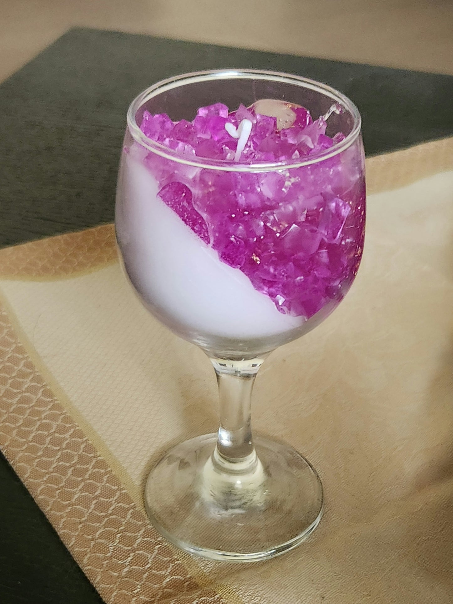 Geode in champagne glass candles