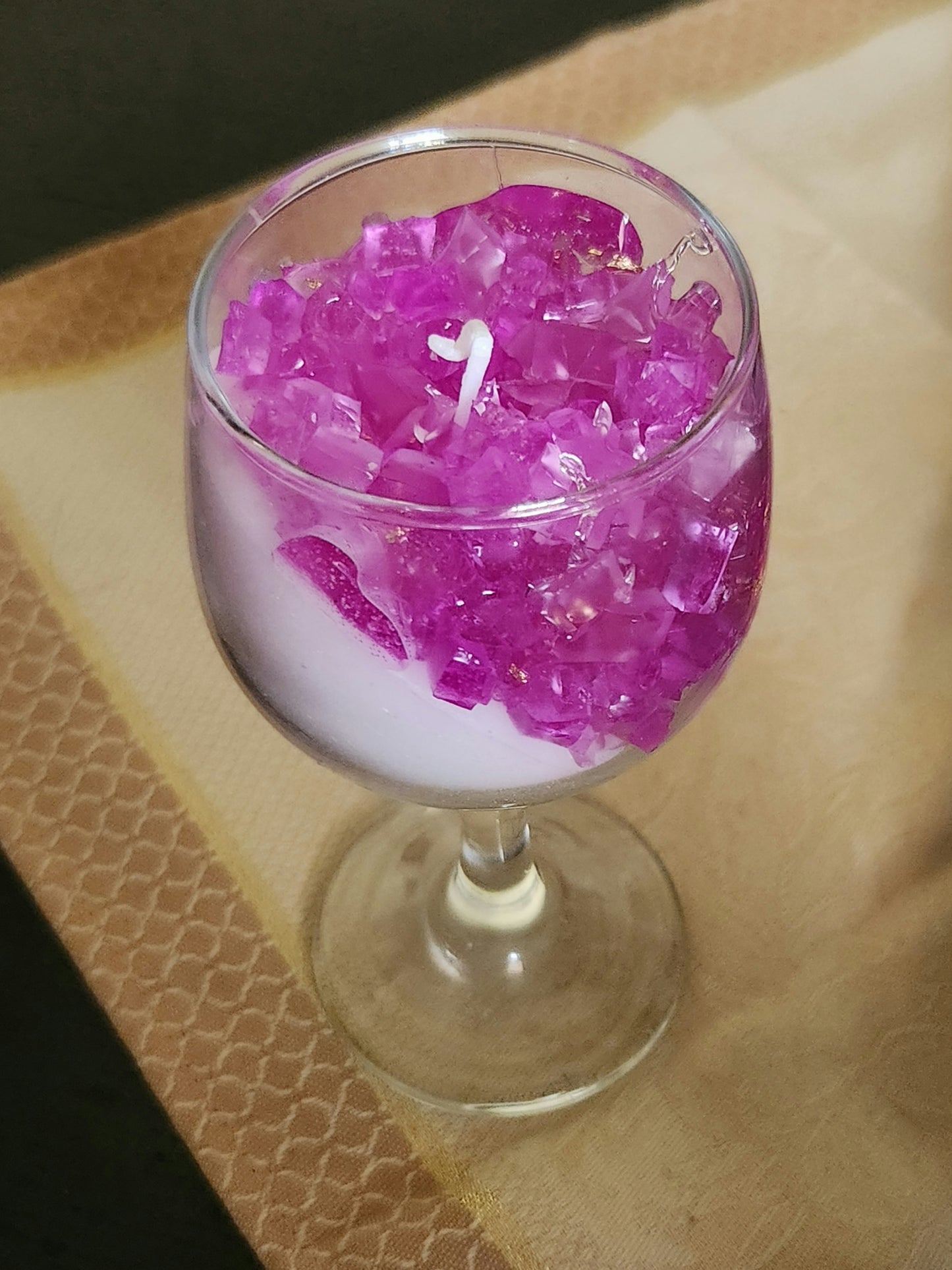 Geode in champagne glass candles
