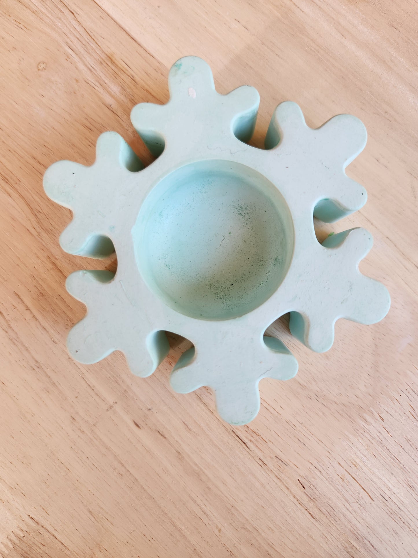 Snowflake Candle Vessel