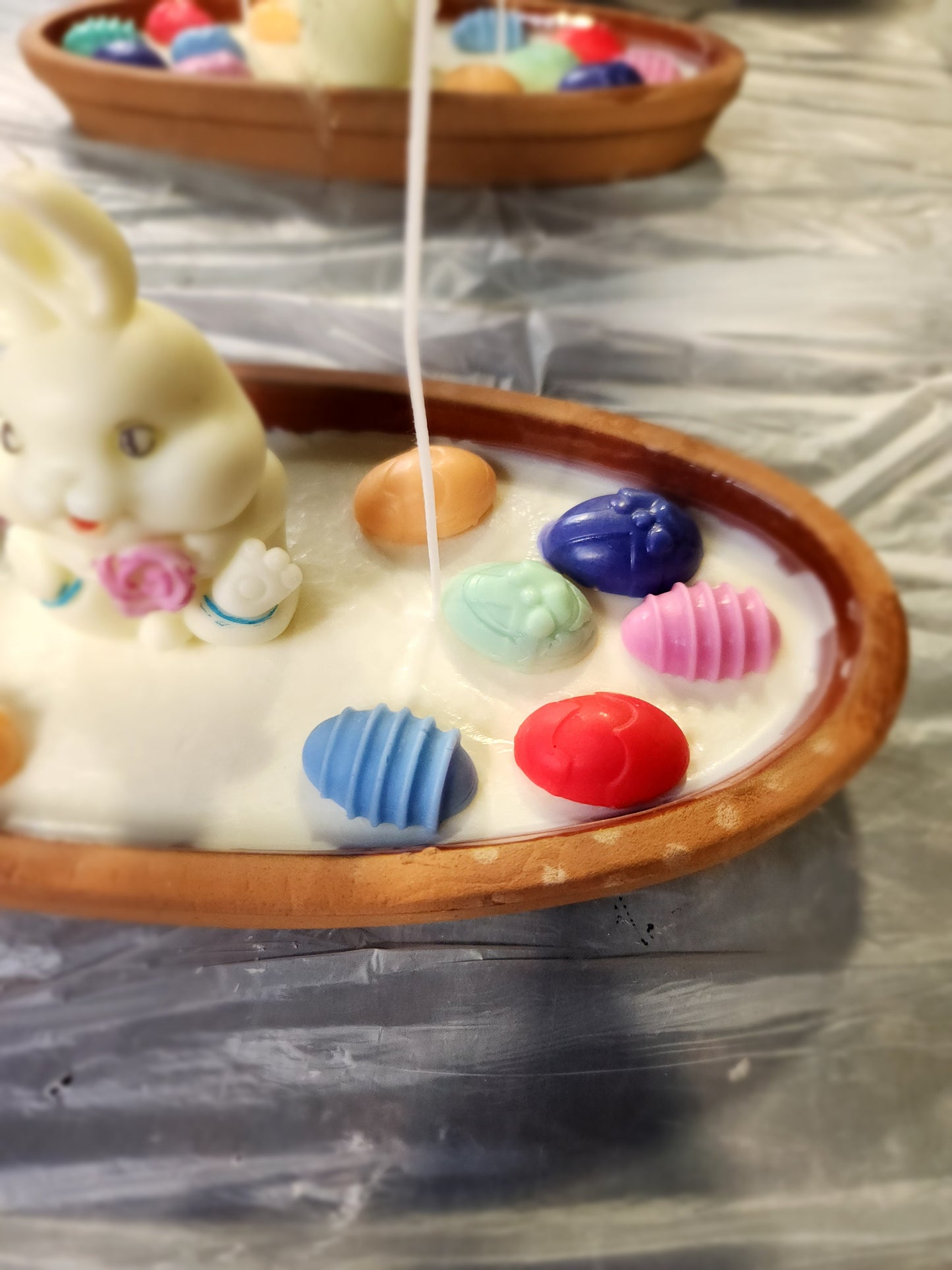 “Bunny Kisses & Egg Wishes – Easter Candle on Ceramic Plate