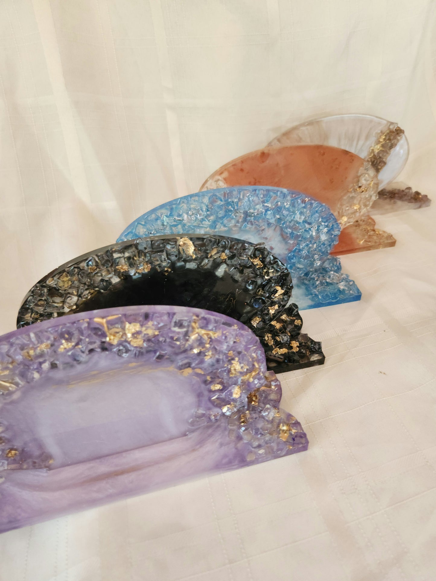 Manager Oval Resin Sheild