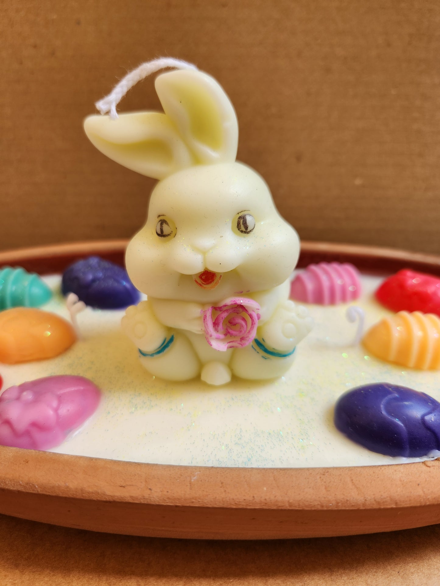 “Bunny Kisses & Egg Wishes – Easter Candle on Ceramic Plate