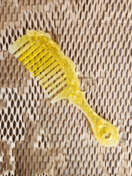 Combs