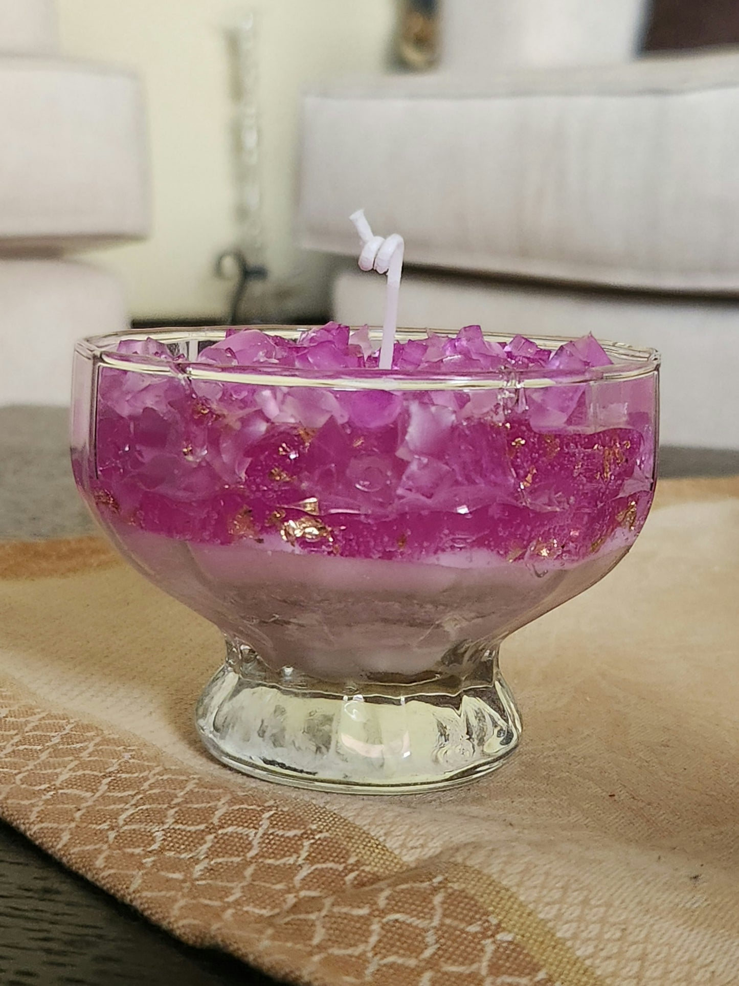 Geode in short glass candles