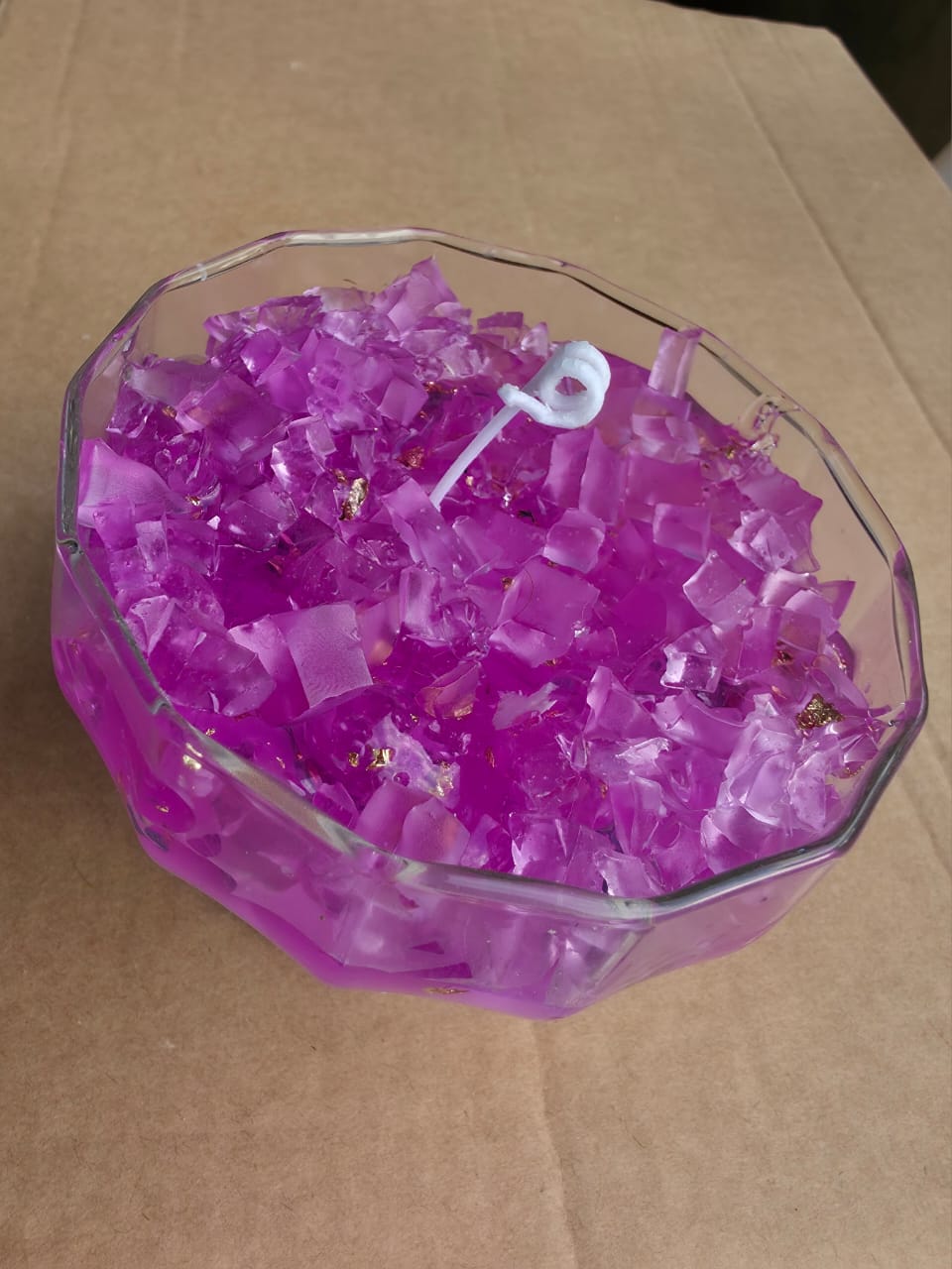 Geode in short glass candles