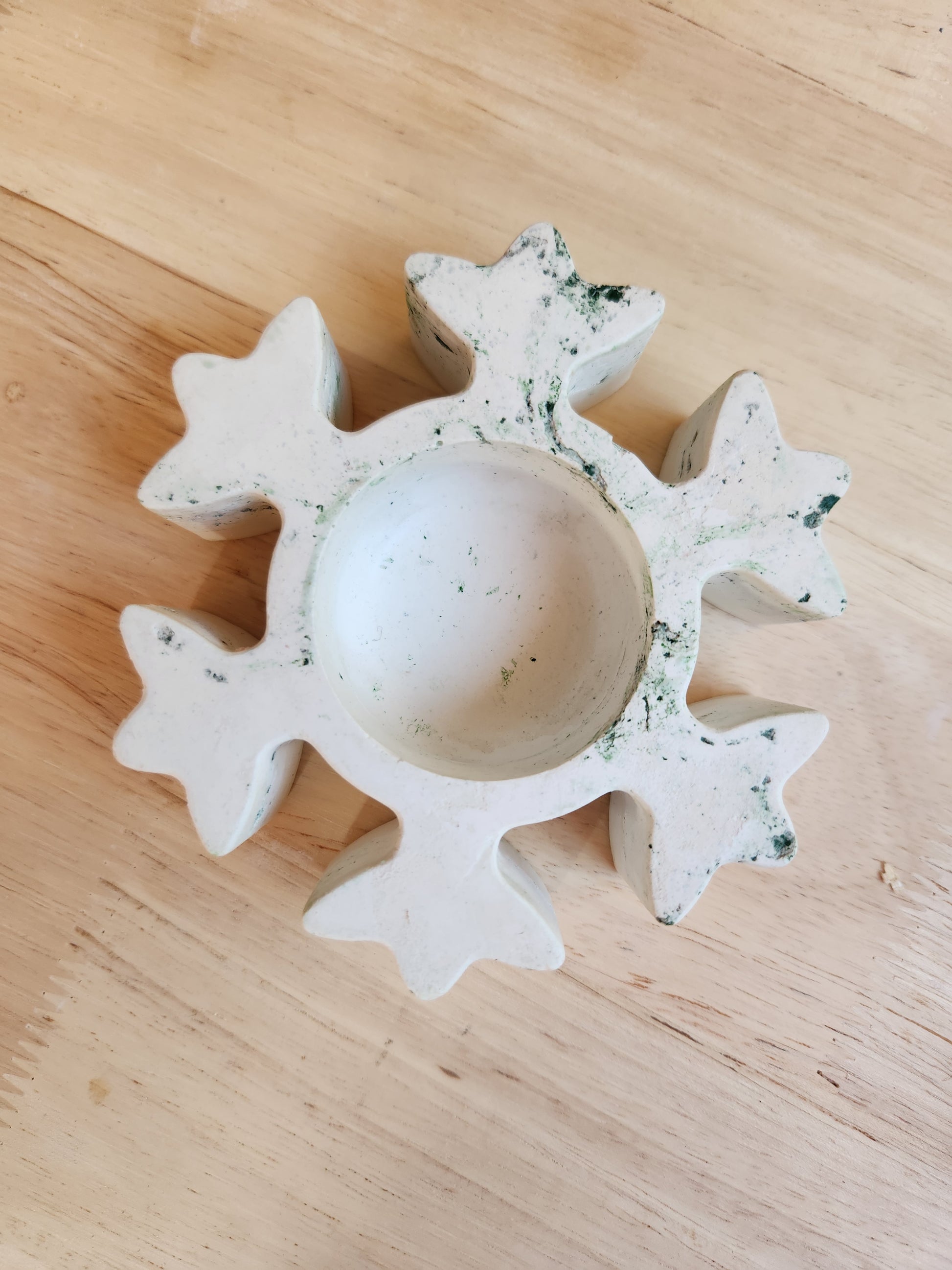 Snowflake Candle Vessel