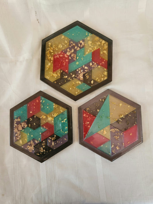 Hexagonal Geometric Resin Puzzle – Handmade Artistic Brain Teaser with Gold Flakes
