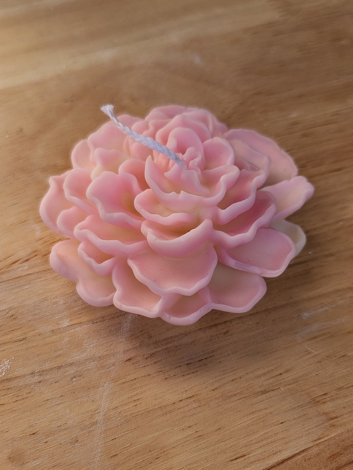 Tranquil Bloom Lotus Flower Candle