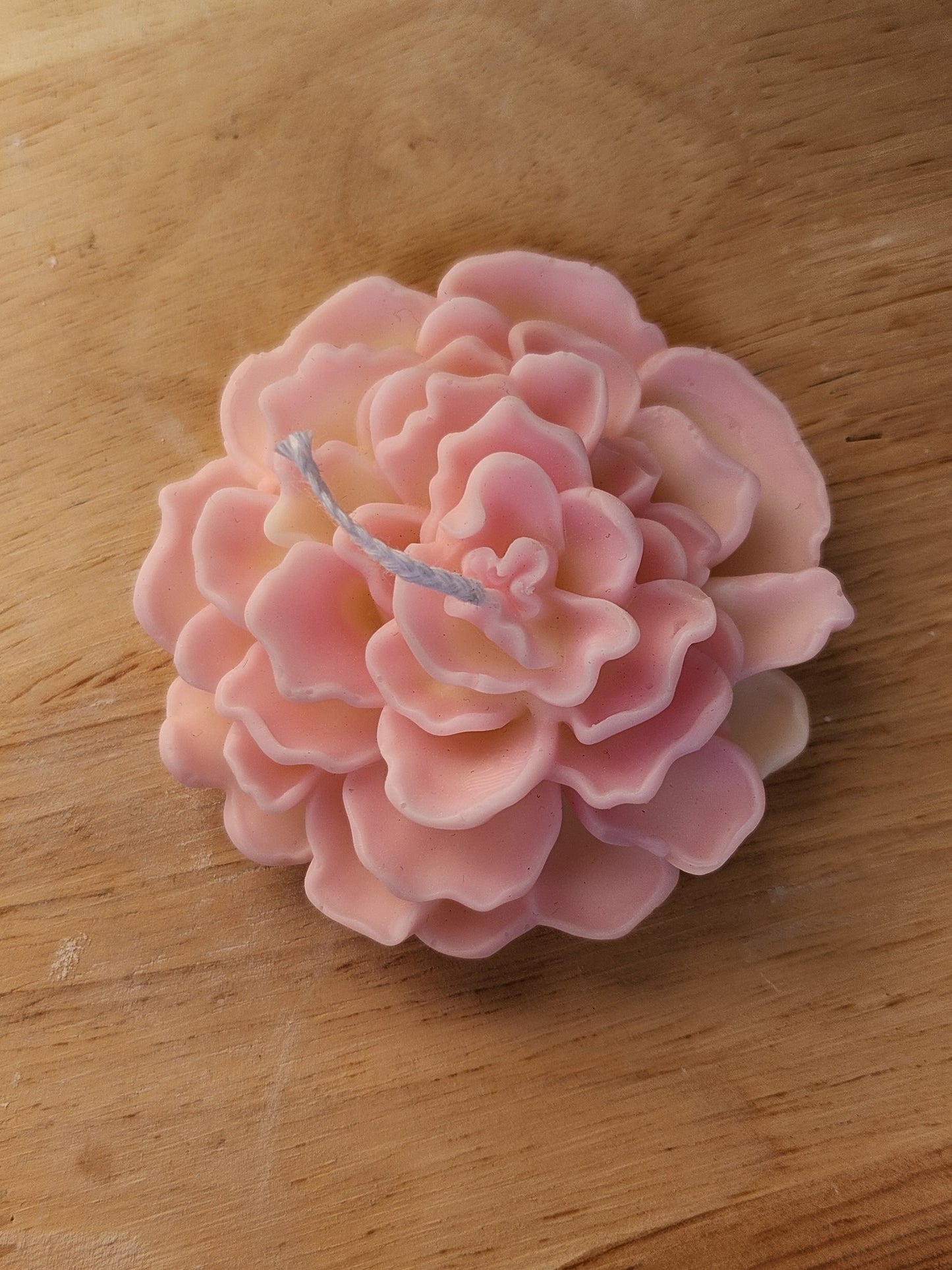Tranquil Bloom Lotus Flower Candle