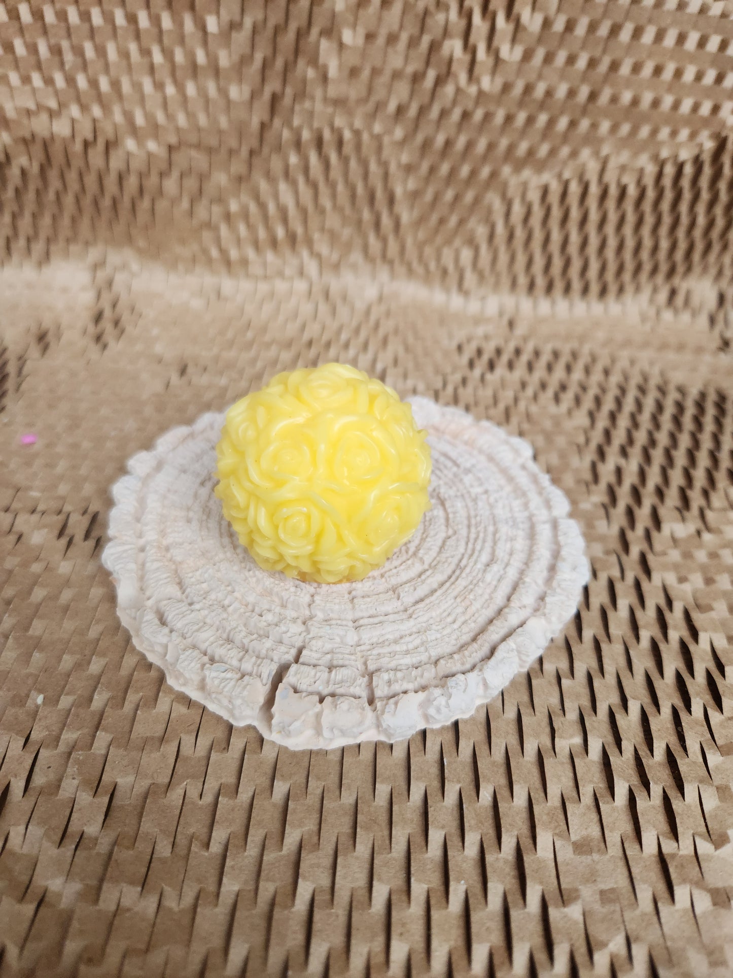 Circular bouquet Candle