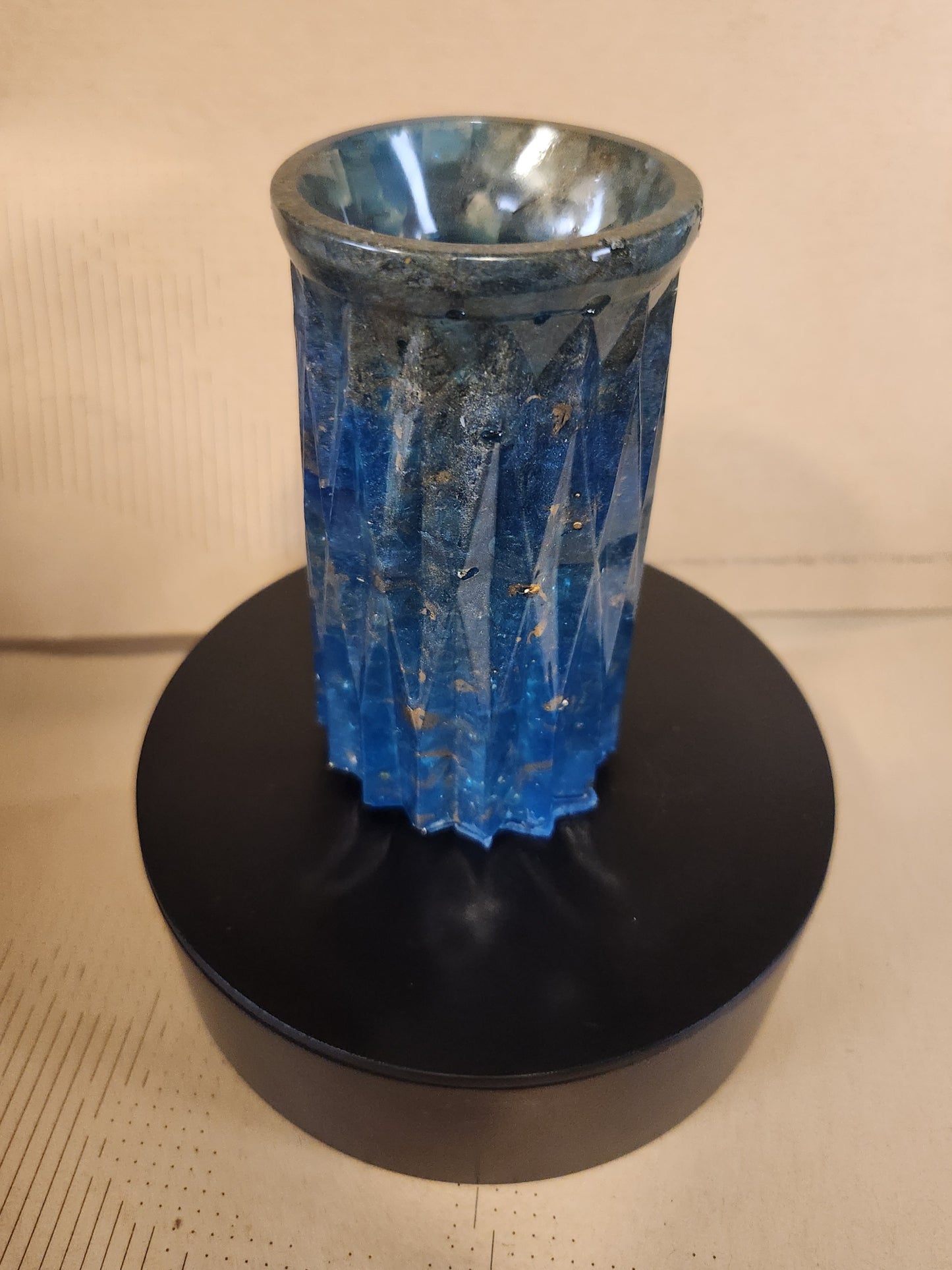 Resin Versatile Vase