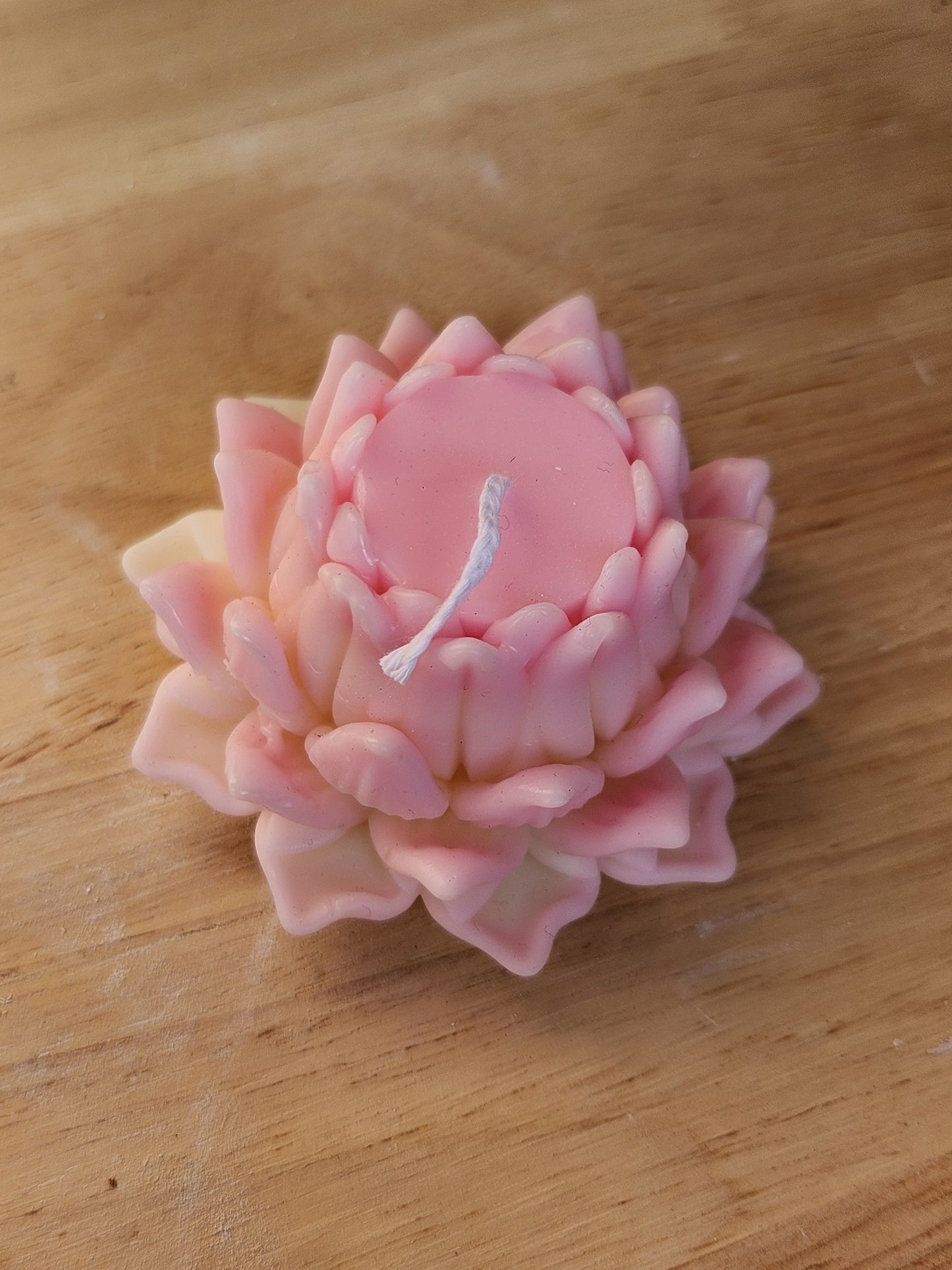 Tranquil Bloom Lotus Flower Candle