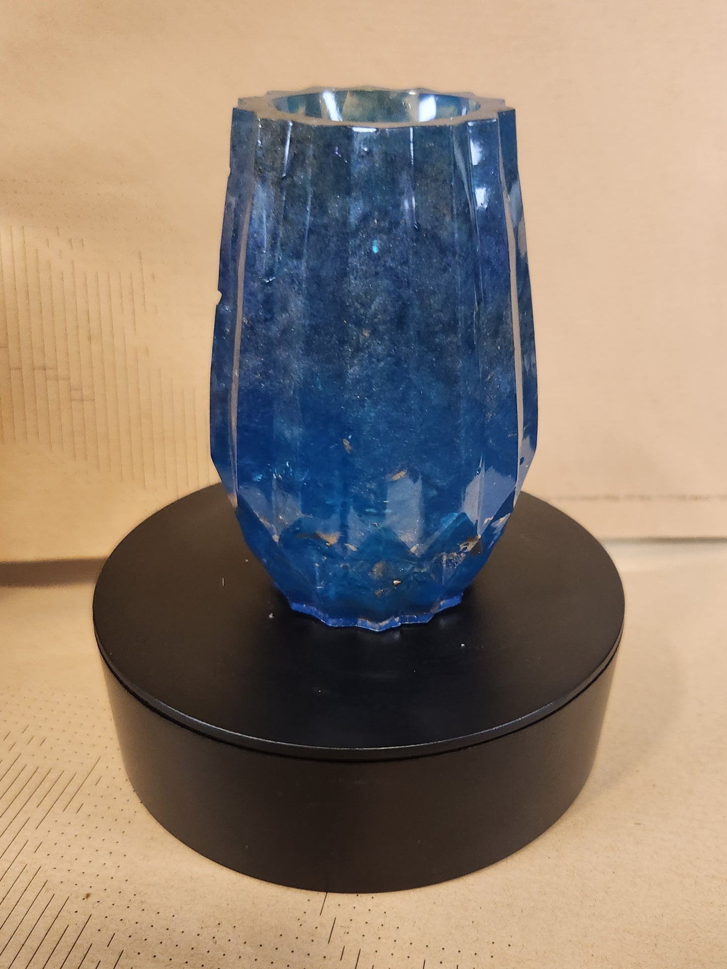 Resin Versatile Vase