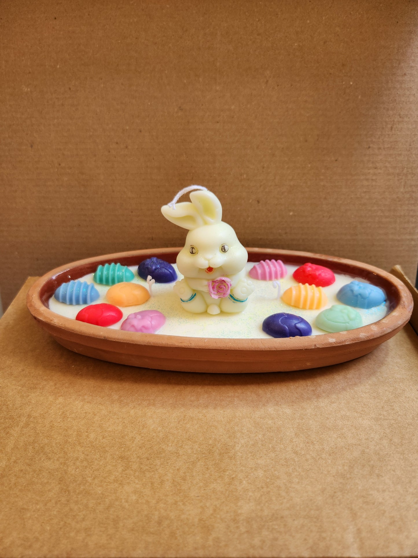 “Bunny Kisses & Egg Wishes – Easter Candle on Ceramic Plate