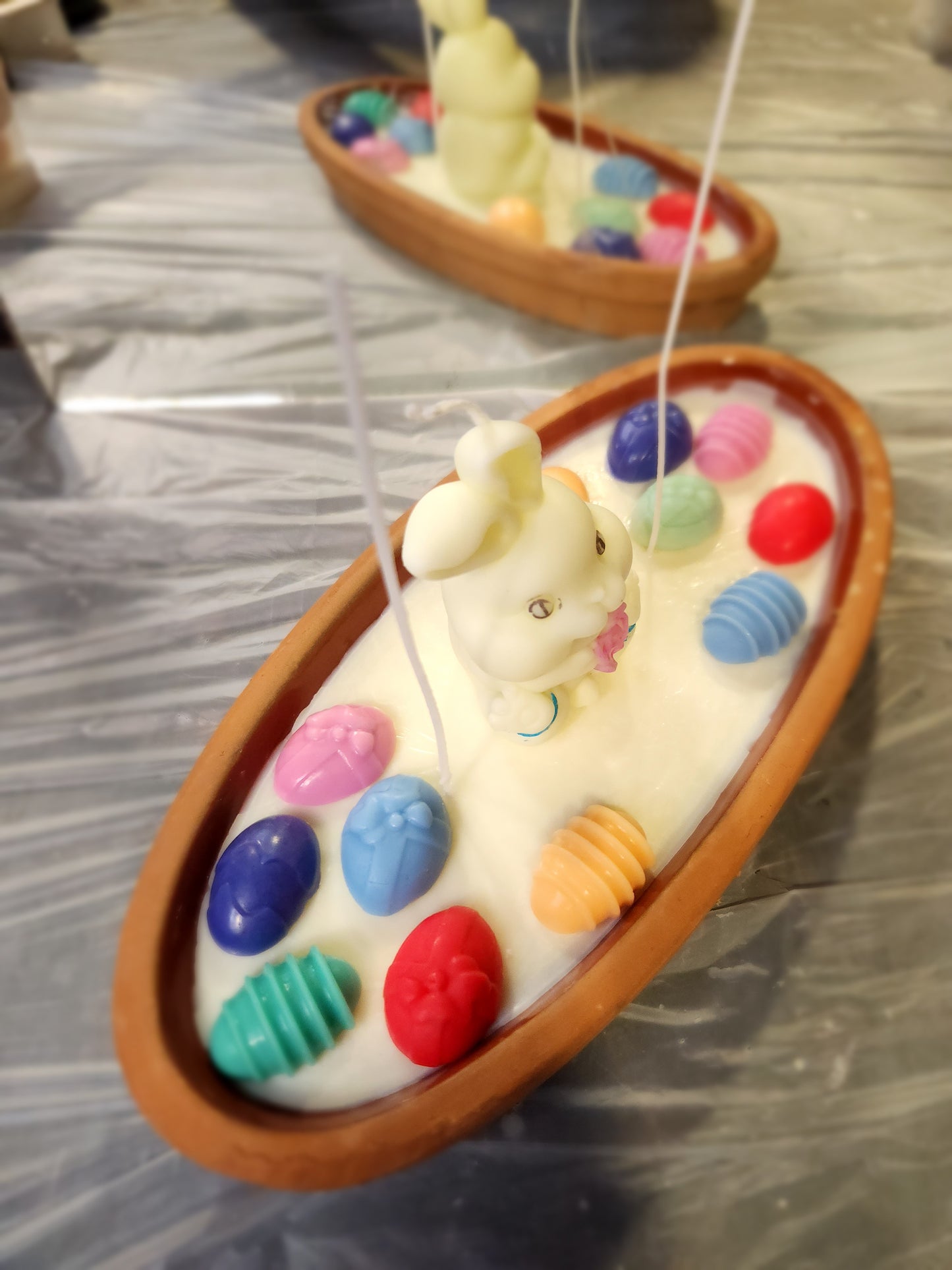 “Bunny Kisses & Egg Wishes – Easter Candle on Ceramic Plate