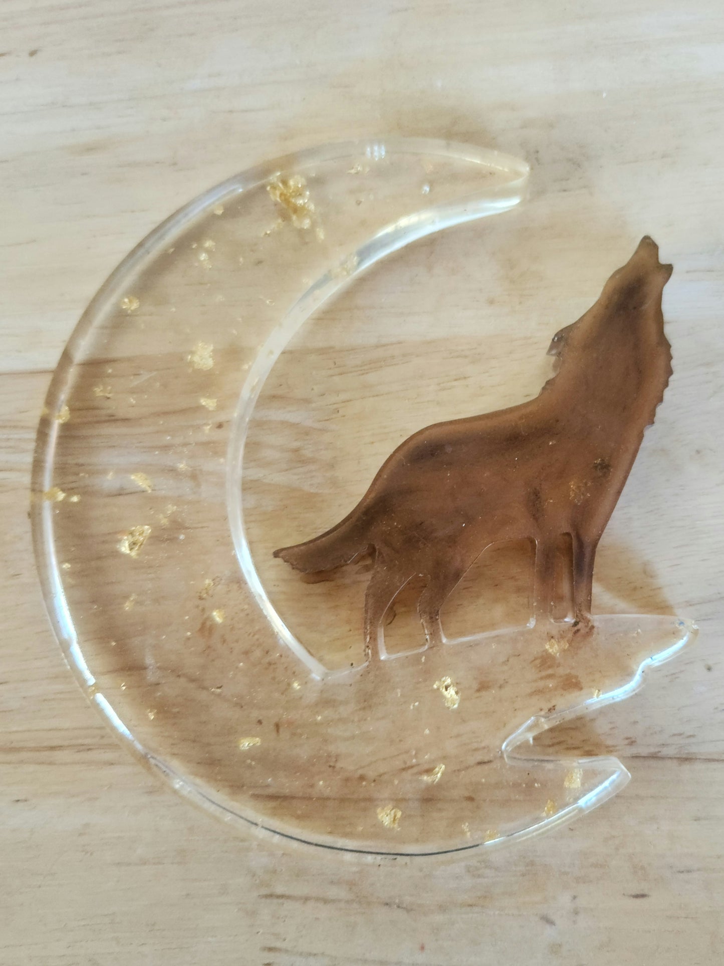 Resin Crescent Moon with Cats and Dog – A Celestial Pet Lover’s Keepsake