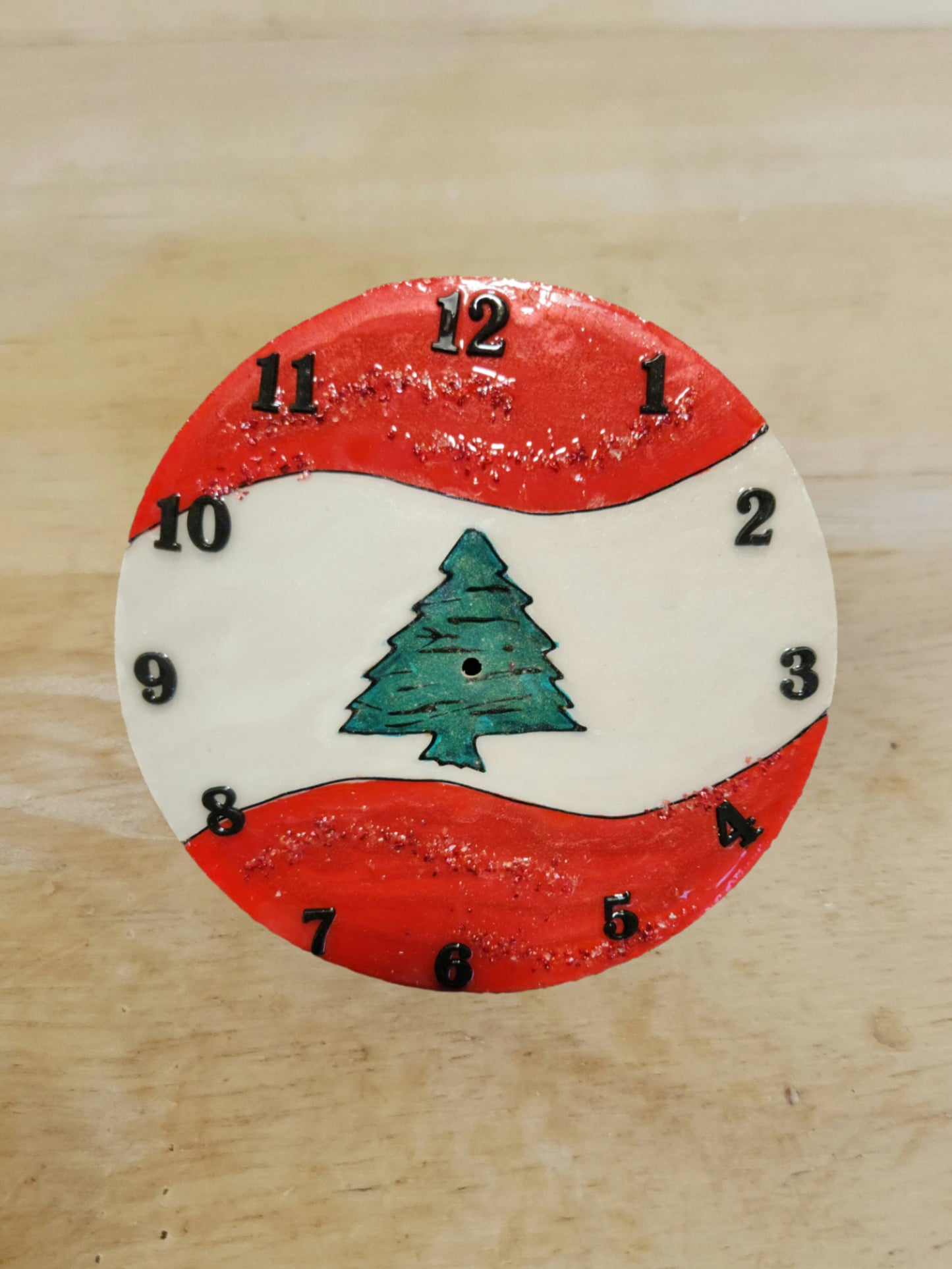 Customized Lebanon resin clock