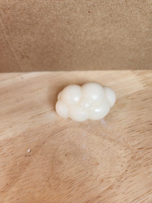 DreamGlow Cloud Candle